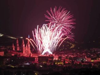 Feuerwerk in Santiago de Compostela